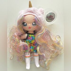 Na! Na! Na! Surprise